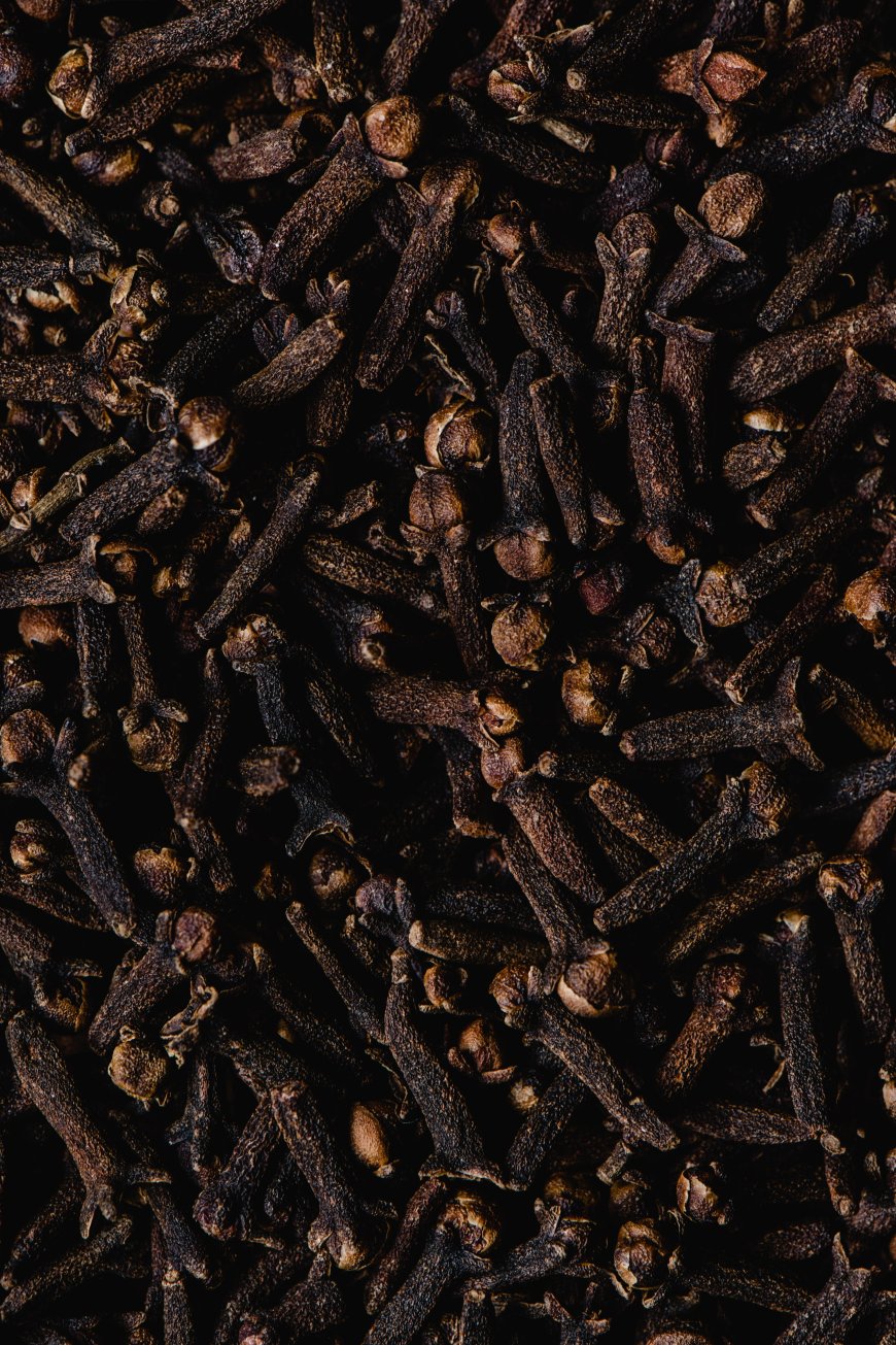 Food as Medicine: Exploring the use of cloves for teeth pain